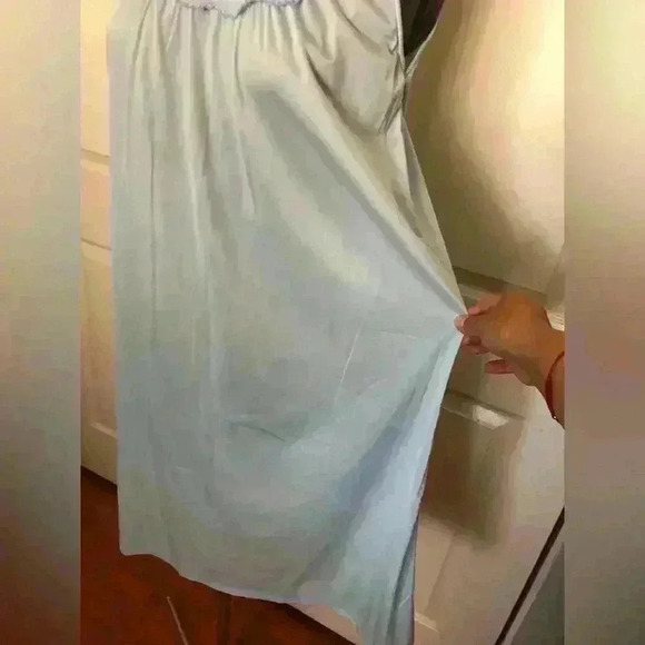VTG Gragero baby blue nylon 70s 80s nightgown women Medium - Picture 5 of 6